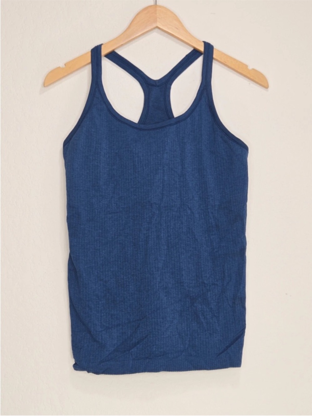 Lululemon Ebb to Street Tank Top Blue Ribbed Built In Bra W1AX1S Size 10 Womens